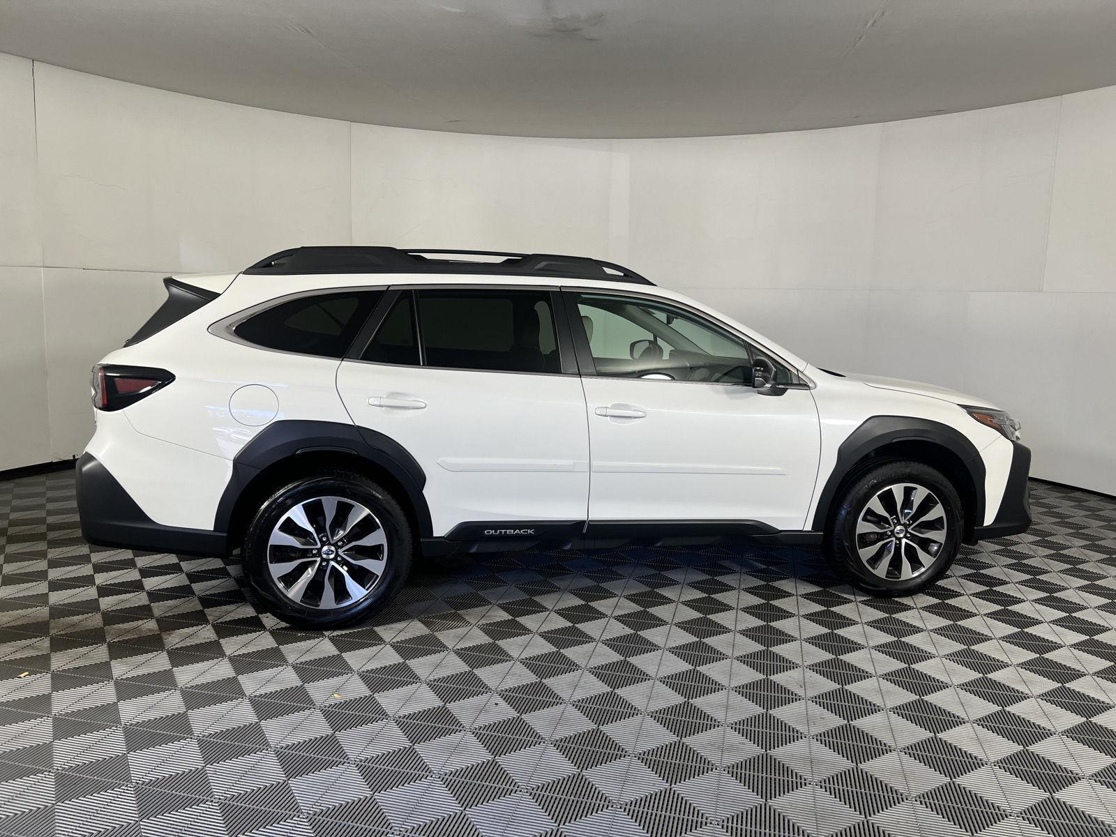 Used 2024 Crystal White Pearl Subaru Limited image 12