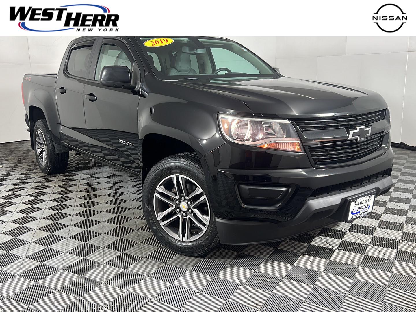  2019 Chevrolet Colorado Work Truck Crew Cab 4WD   