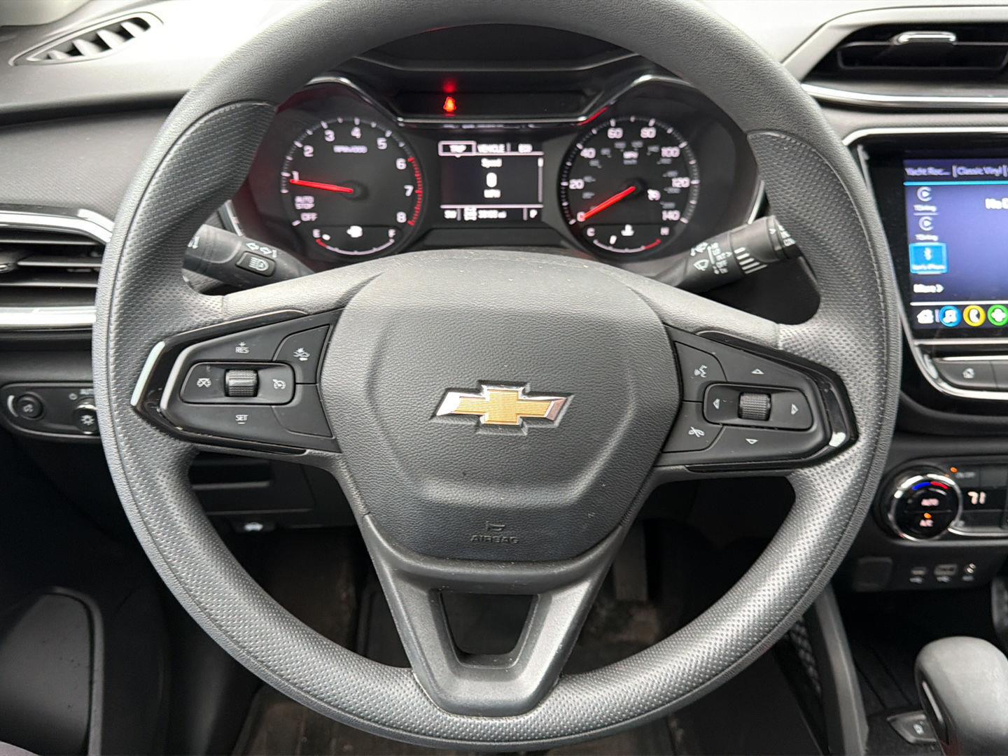 Used 2023 Summit White Chevrolet LT image 17