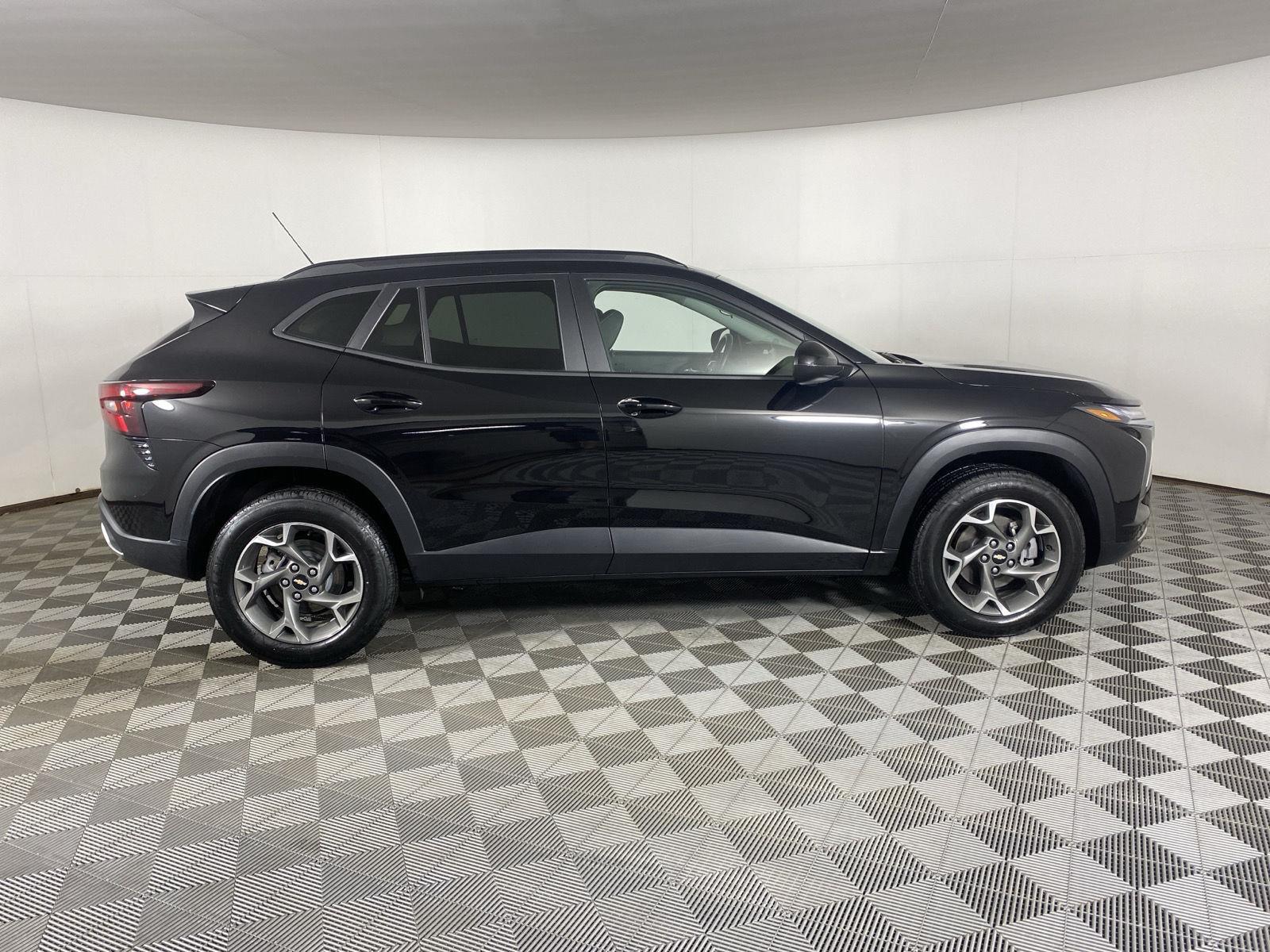 Used 2024 Mosaic Black Metallic Chevrolet LT image 11