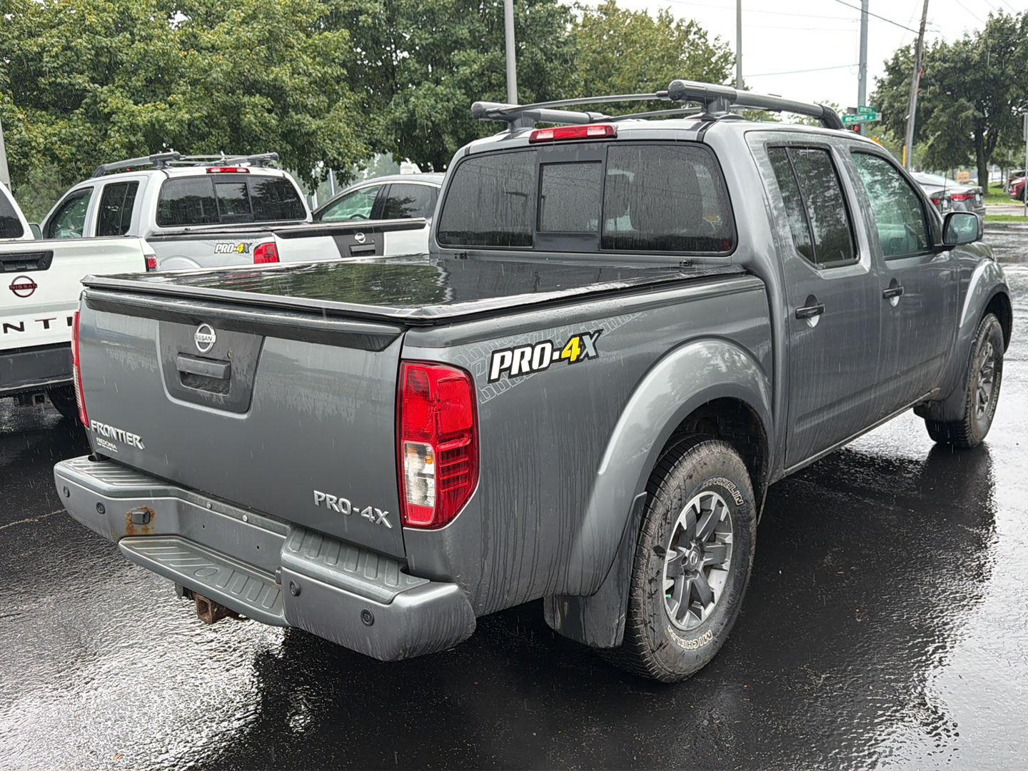 Used 2019 Gun Metallic Nissan PRO-4X image 4