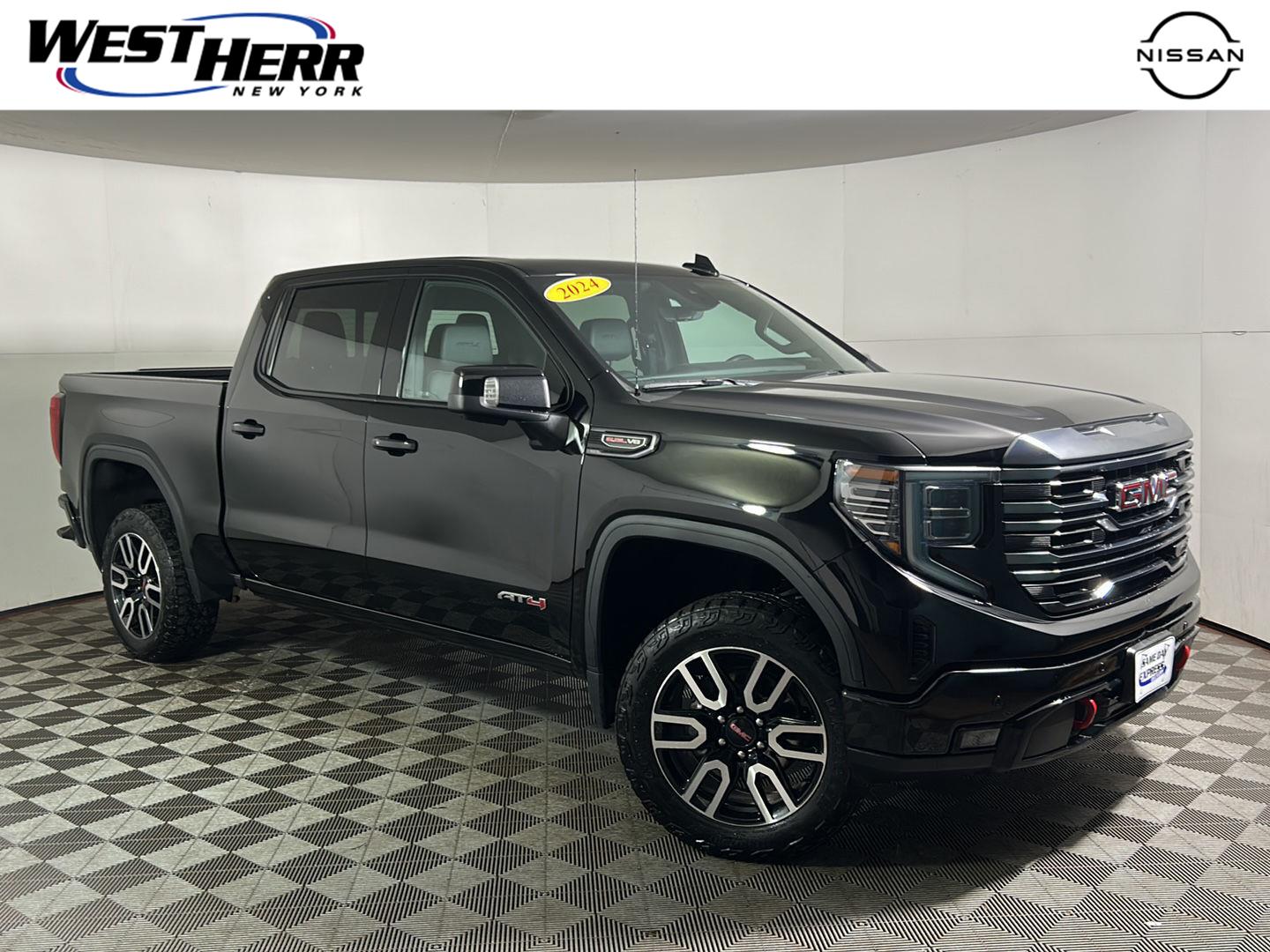 2024 GMC Sierra 1500 AT4 Crew Cab 4WD