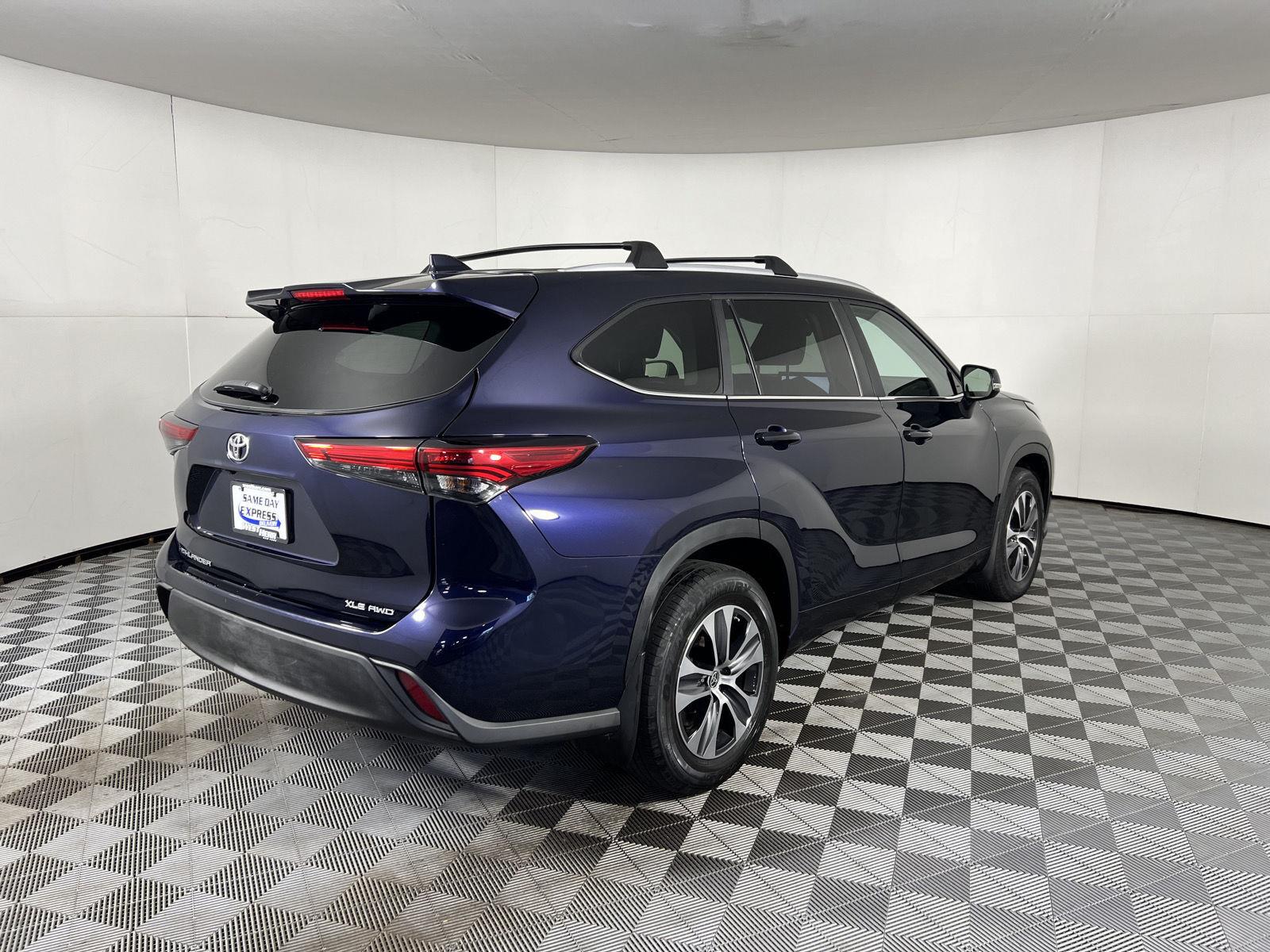 Used 2023 Blueprint Toyota XLE image 10