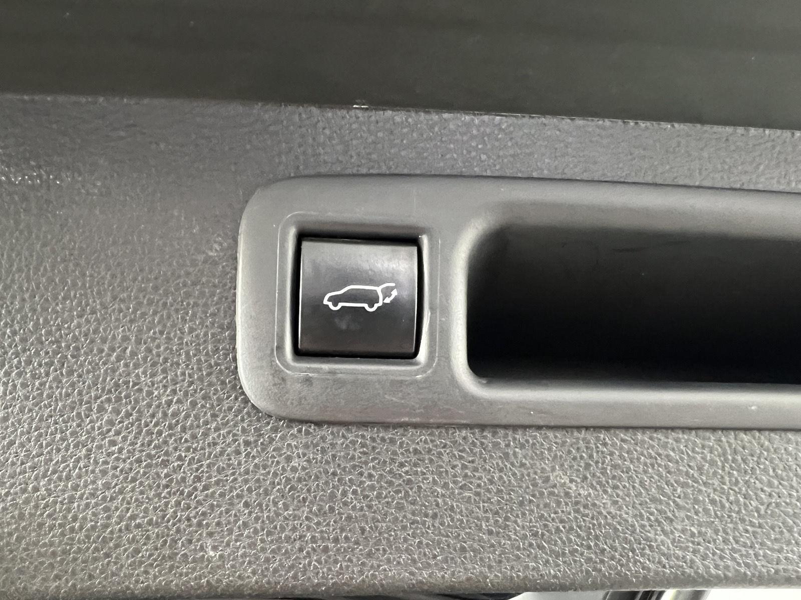 Used 2023 Blueprint Toyota XLE image 9