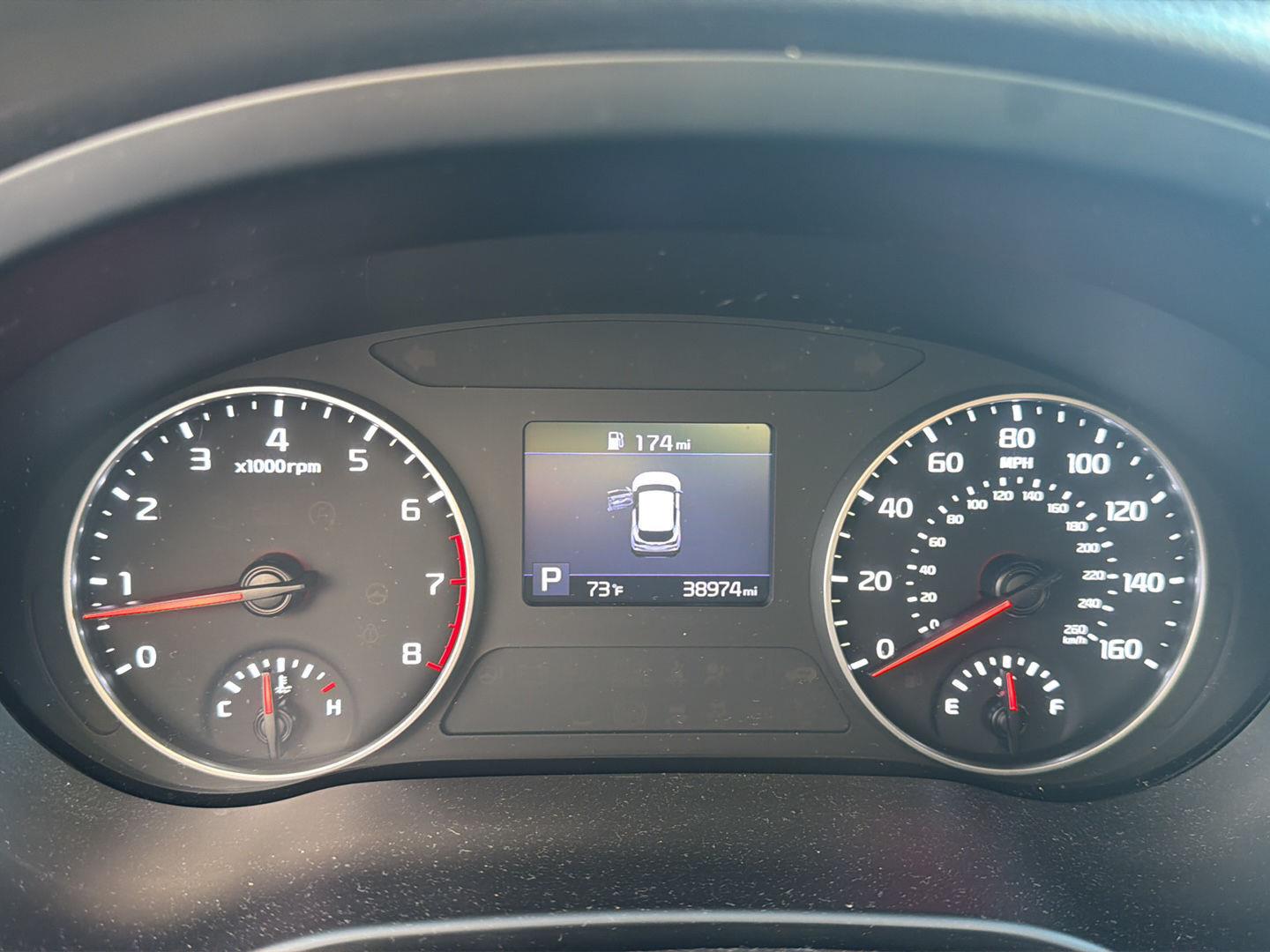 Used 2021 Snow White Pearl Kia LX image 16