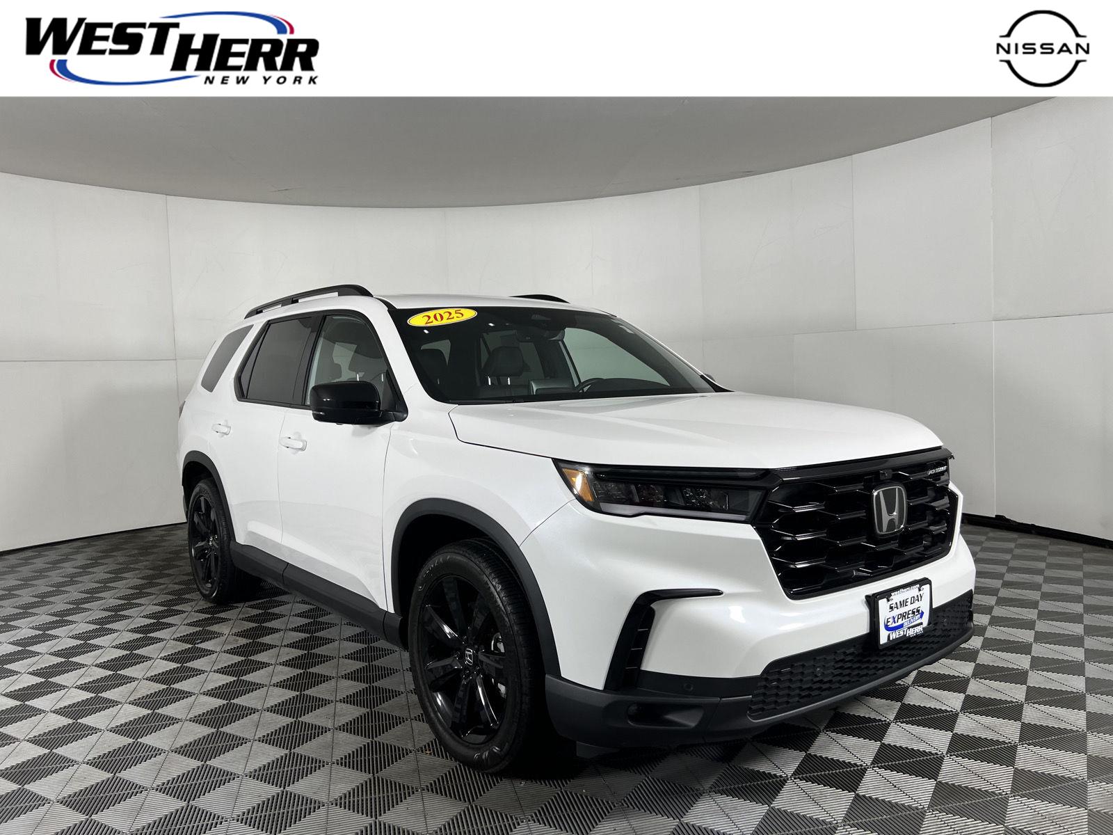 Platinum White Pearl 2025 Honda Pilot SUV / Crossover All-Wheel Drive Automatic
