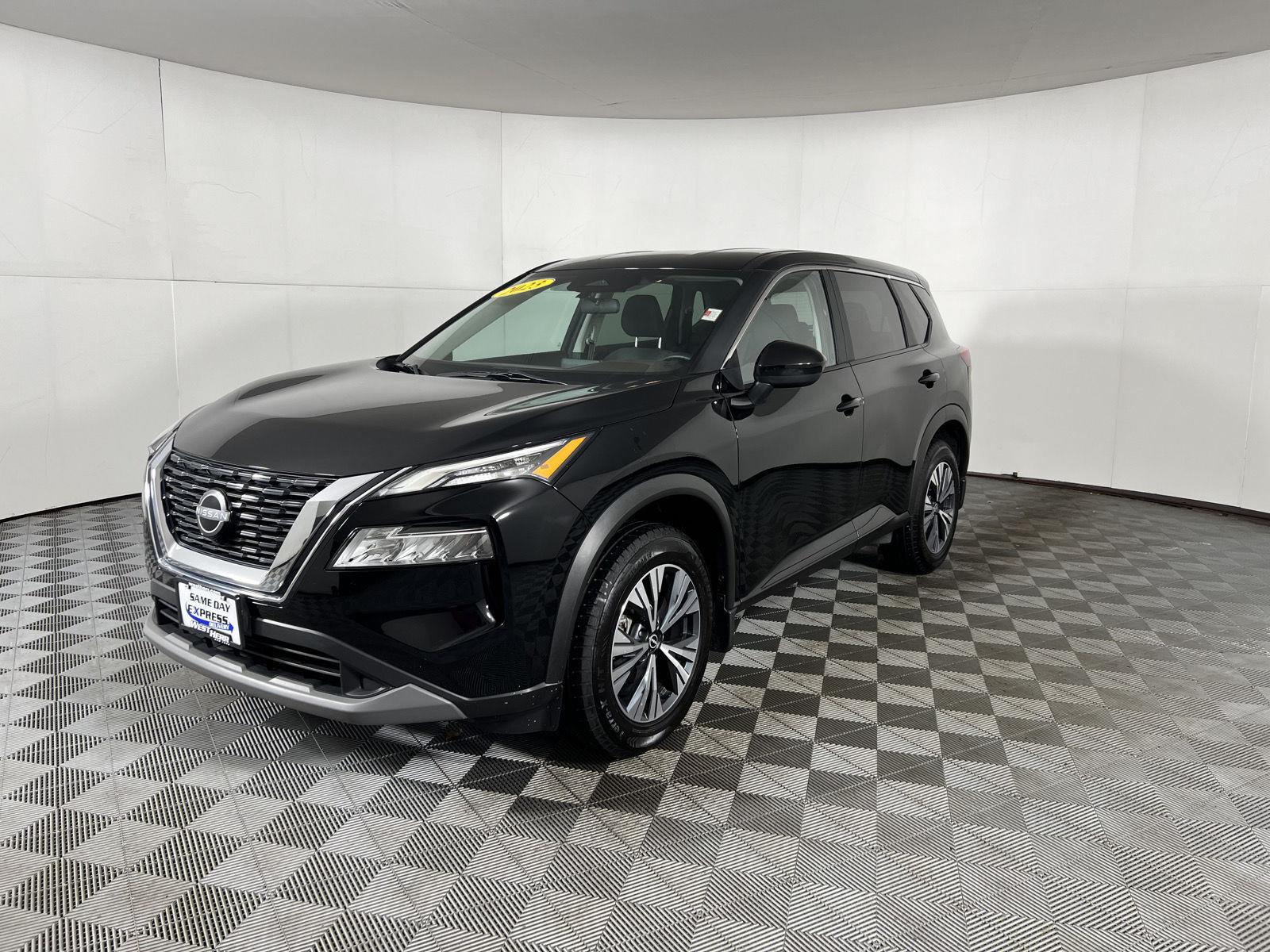 Certified Used 2023 Super Black Nissan SV image 4