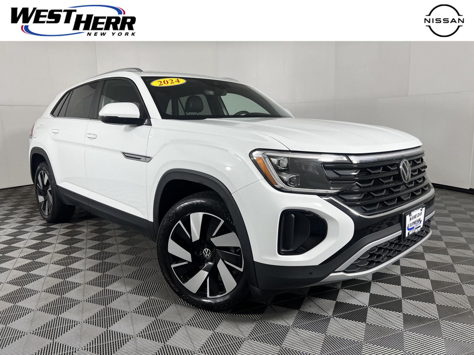 2024 Volkswagen Atlas Cross Sport SE 4Motion with Technology