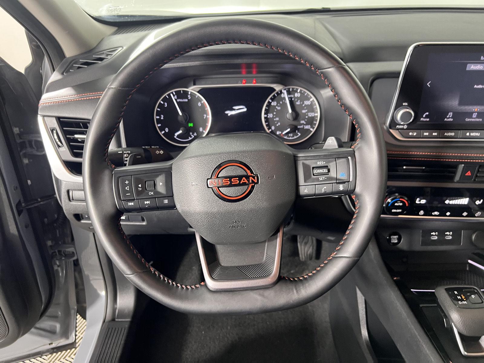 Certified Used 2025 Boulder Gray Pearl Nissan Rock Creek image 18