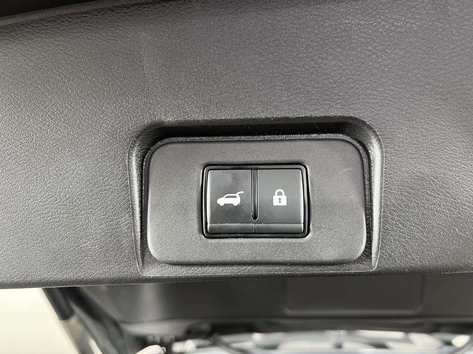 Certified Used 2025 Boulder Gray Pearl Nissan Rock Creek image 10