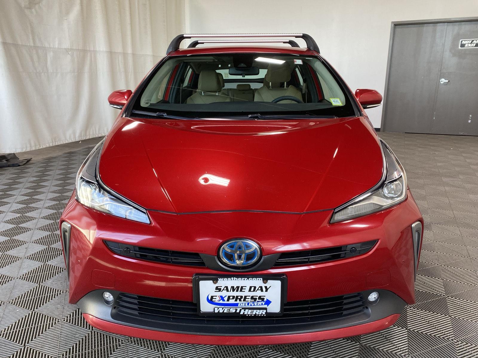 Used 2020 Red Toyota LE AWD-e image 3