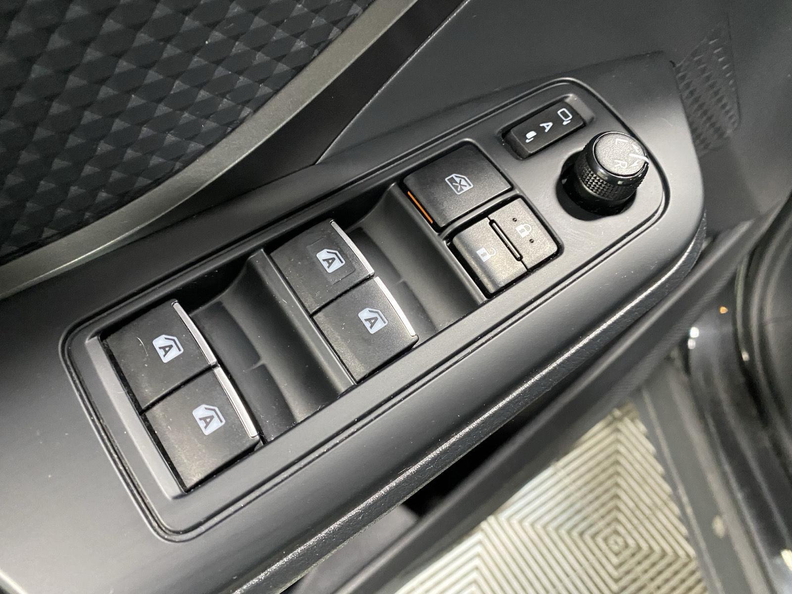 Used 2018 Black Sand Pearl Toyota XLE Premium image 20