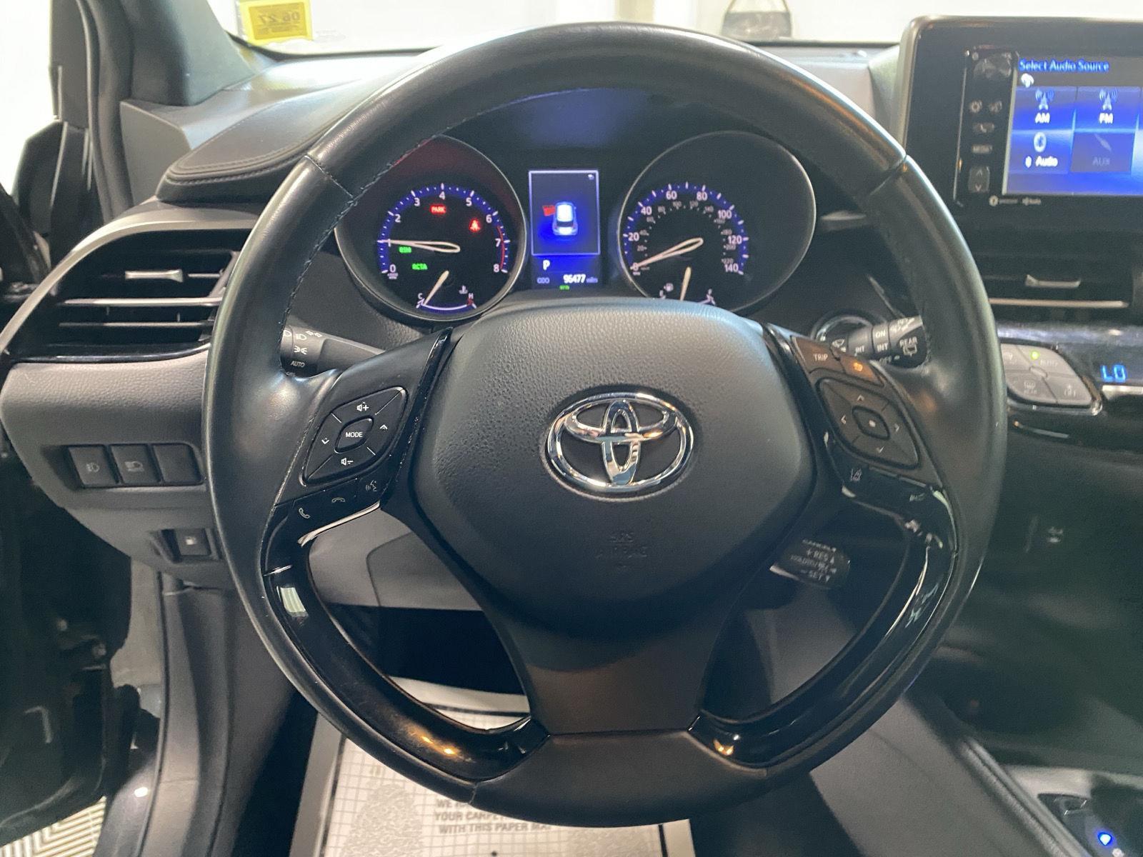Used 2018 Black Sand Pearl Toyota XLE Premium image 23