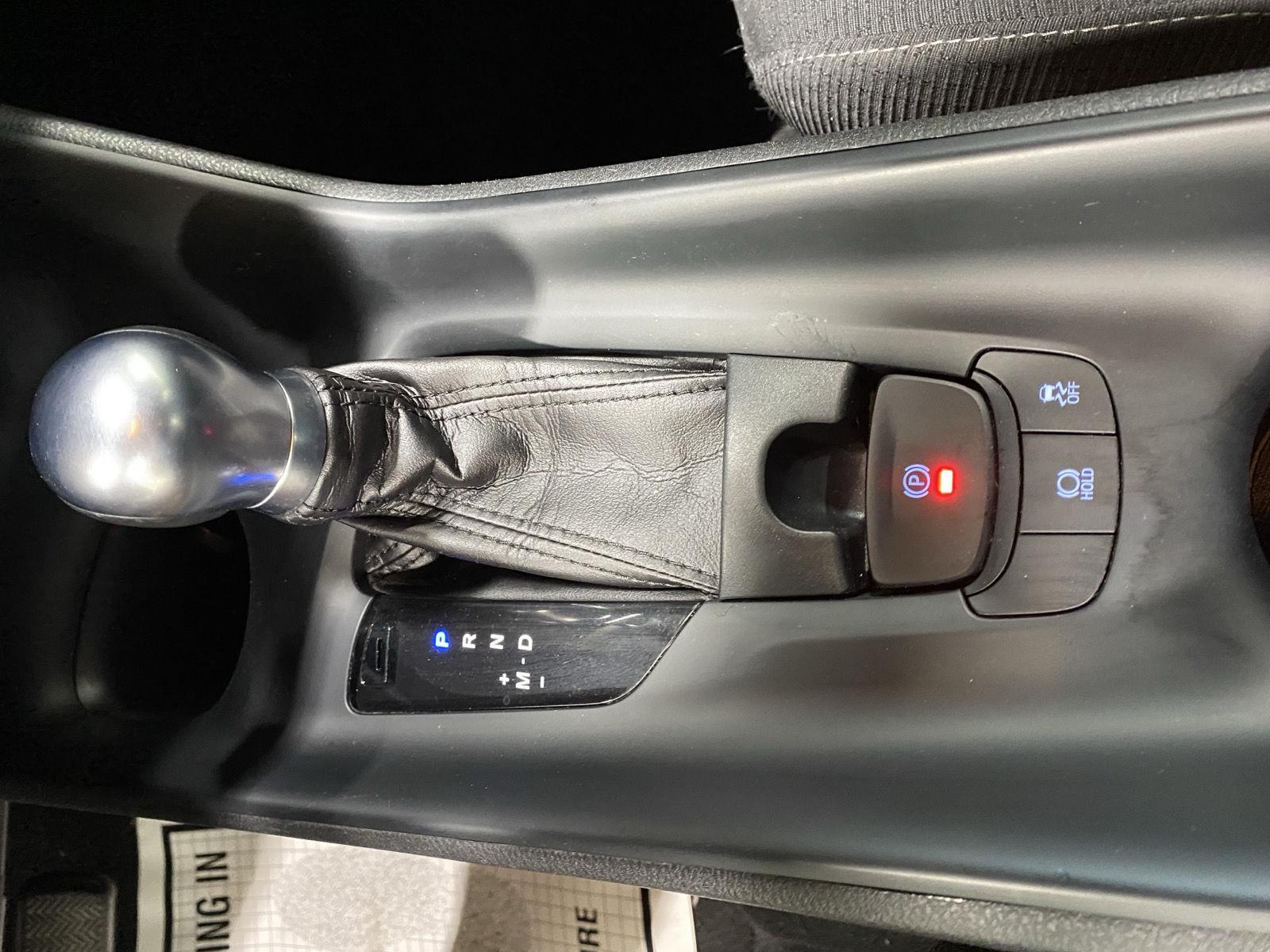 Used 2018 Black Sand Pearl Toyota XLE Premium image 24