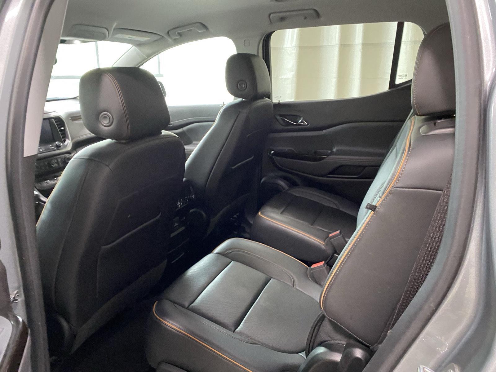 Used 2023 Sterling Metallic GMC AT4 image 17