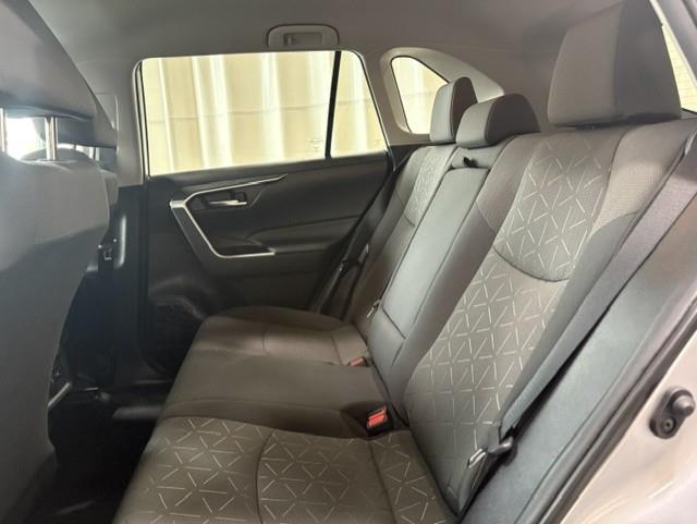 Used 2021 Silver Sky Metallic Toyota XLE image 6