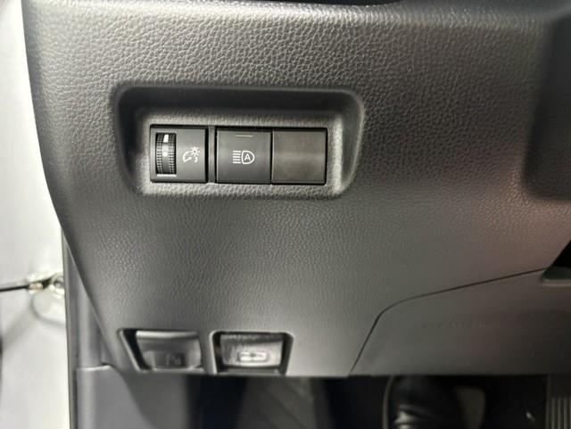 Used 2021 Silver Sky Metallic Toyota XLE image 14