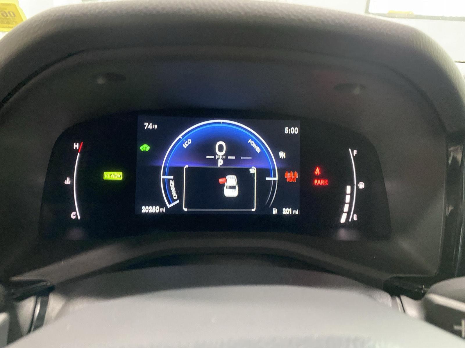 Certified Used 2025 Ice Cap Toyota SE image 20