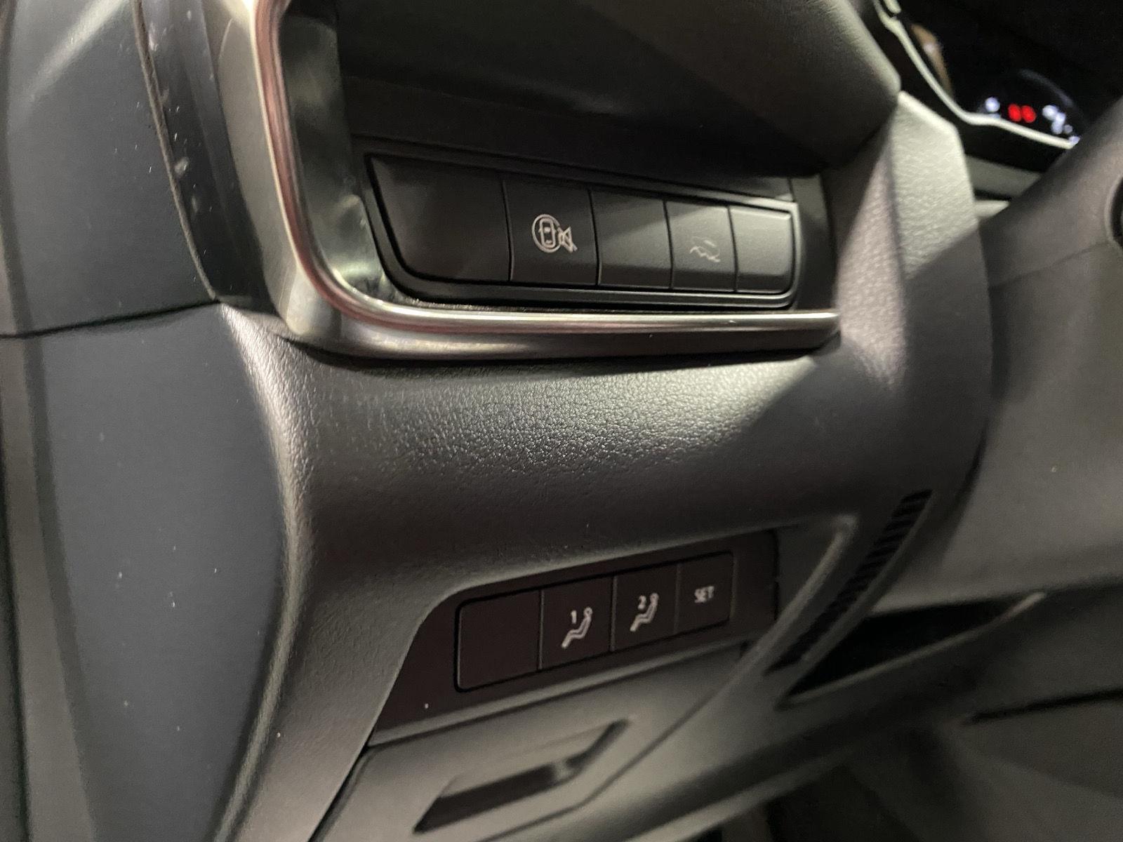 Used 2024 Polymetal Gray Metallic Mazda 2.5 S Carbon Edition image 19