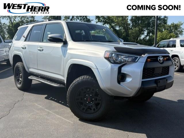 Classic Silver Metallic 2020 Toyota 4Runner SUV / Crossover Four-Wheel Drive Automatic