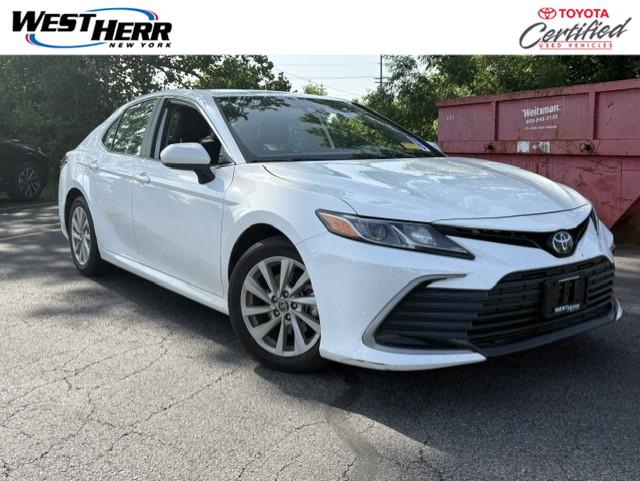Ice Cap 2024 Toyota Camry Sedan Front-Wheel Drive 8-Speed Automatic