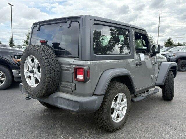 Used 2020 Sting-Gray Clearcoat Jeep Sport S image 12
