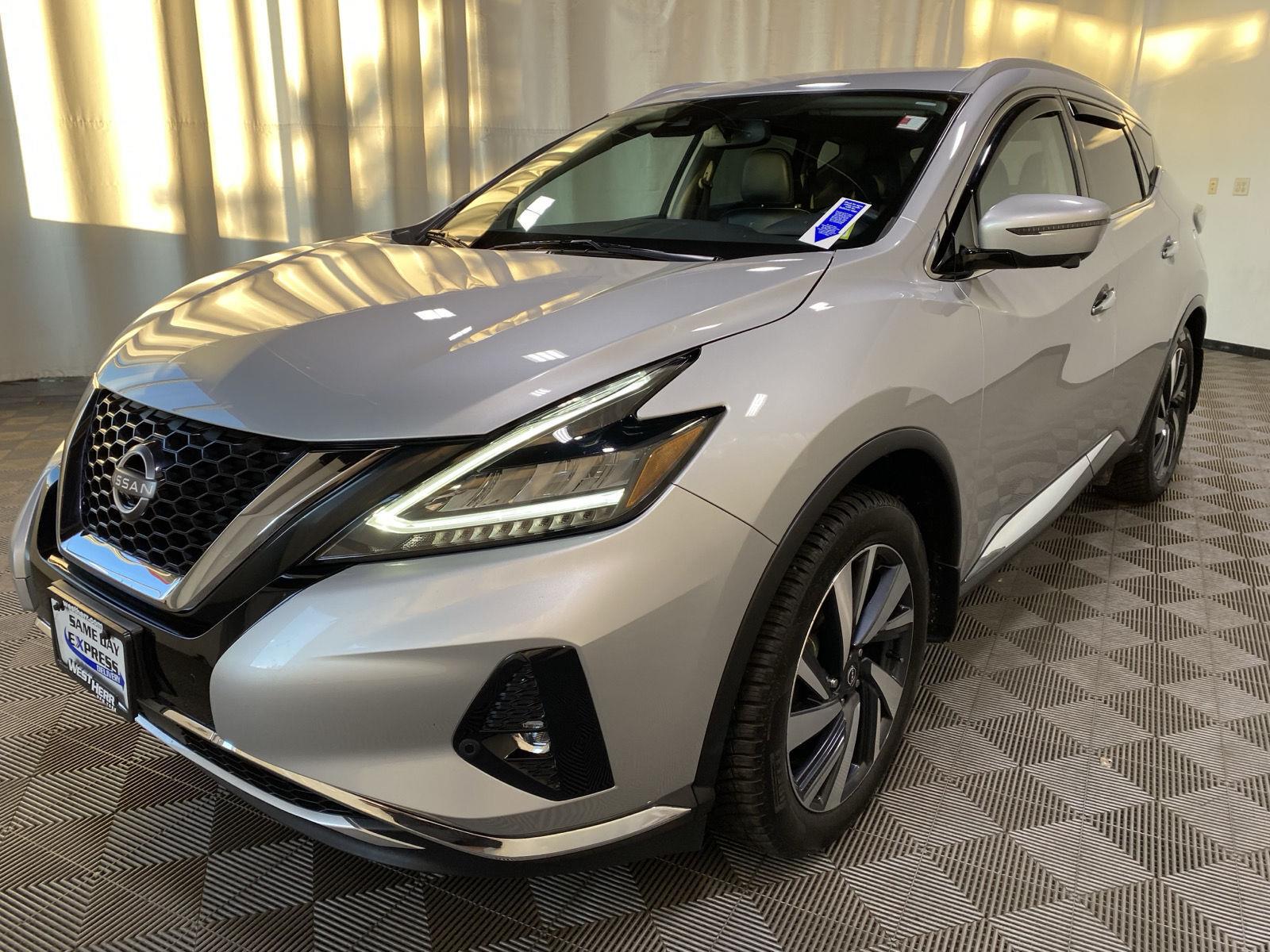 Used 2023 Brilliant Silver Metallic Nissan SL image 5