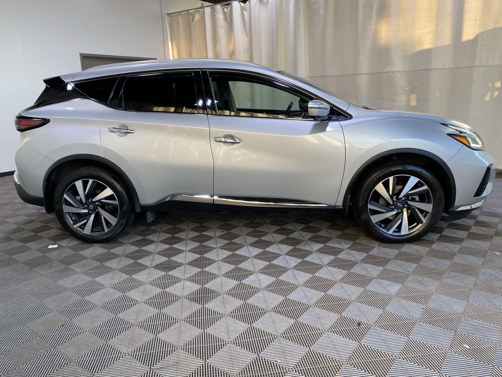 Used 2023 Brilliant Silver Metallic Nissan SL image 15