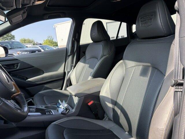 Used 2024 Sapphire Blue Pearl Subaru Wilderness image 4