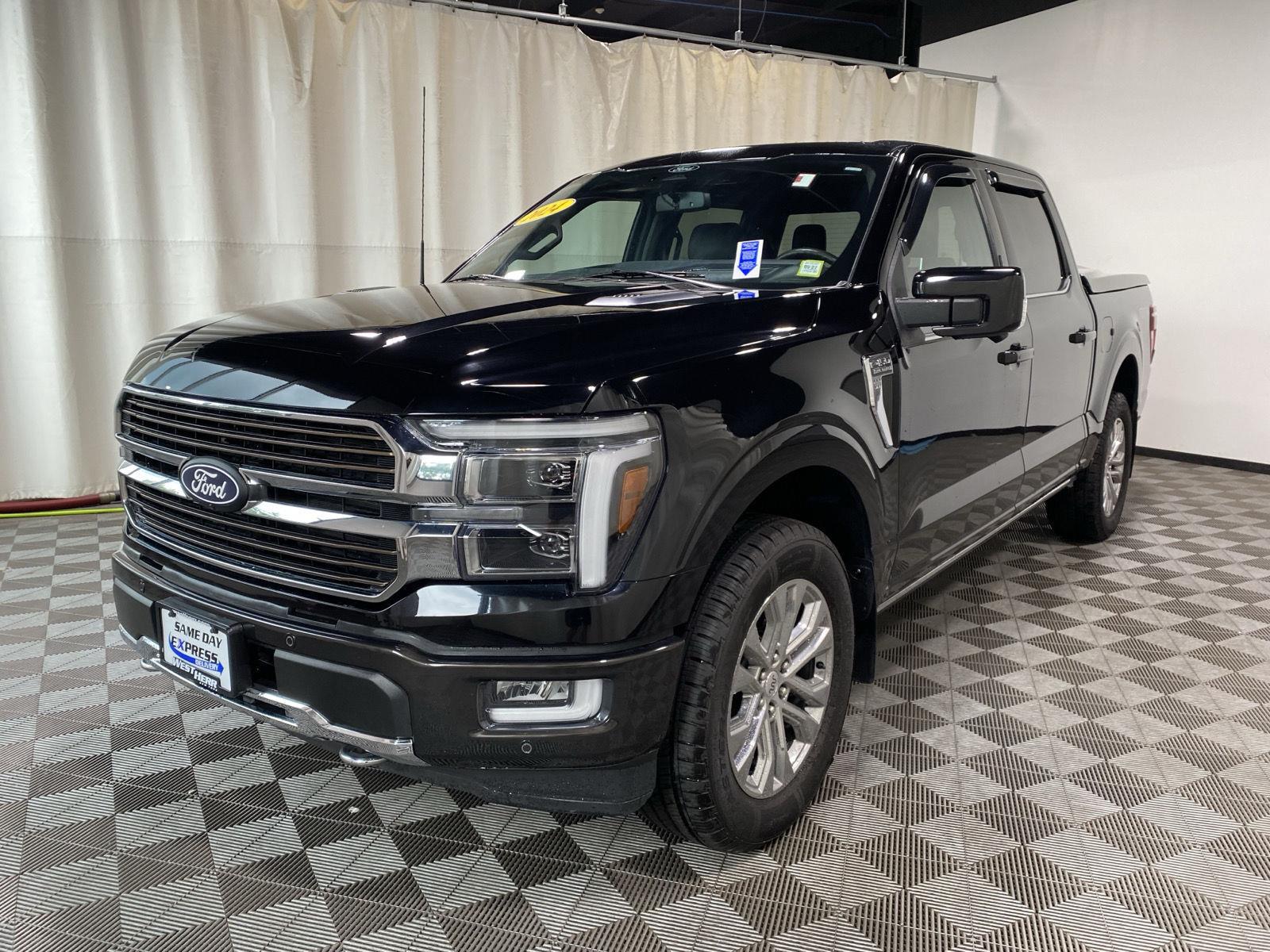View vehicle photo 6