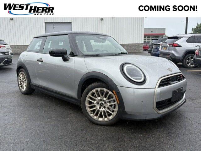 Melting Silver III Metallic 2025 MINI Cooper Hatchback Front-Wheel Drive 7-Speed Dual Clutch