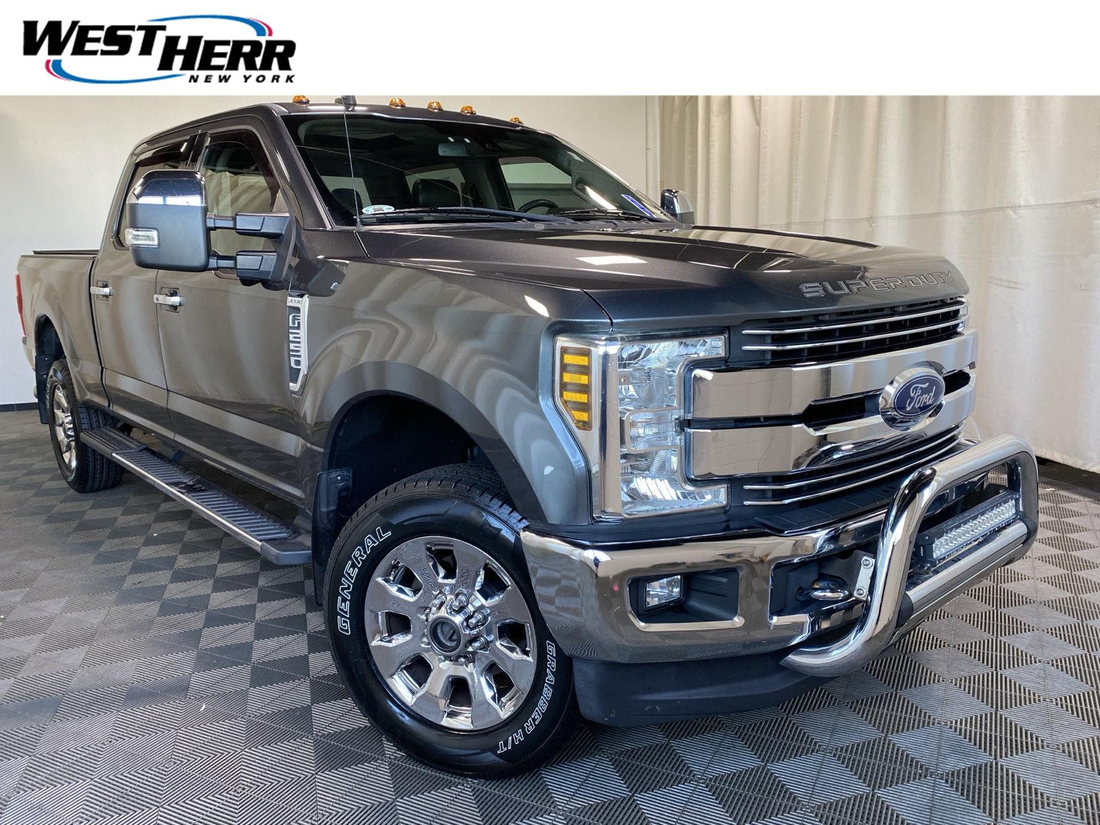  2019 Ford F-250 Super Duty Lariat Crew Cab 4WD   
