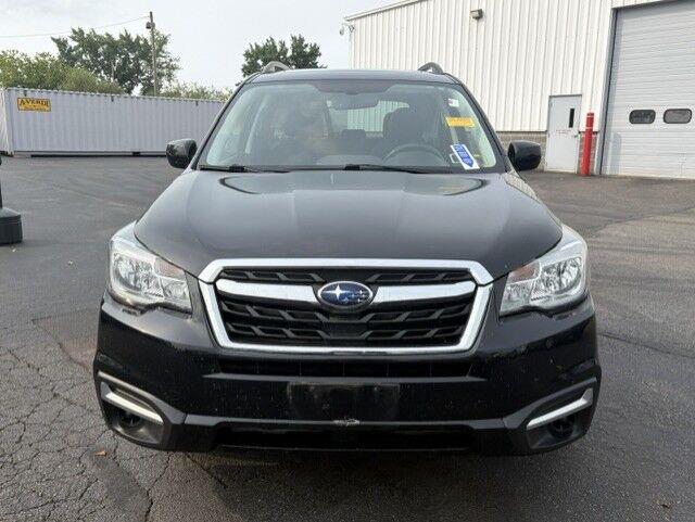 Used 2018 Crystal Black Silica Subaru Premium image 3