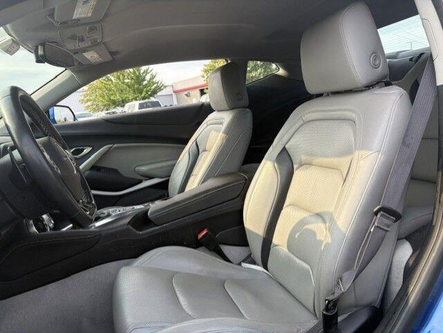 Used 2016 Hyper Blue Metallic Chevrolet 2LT image 2