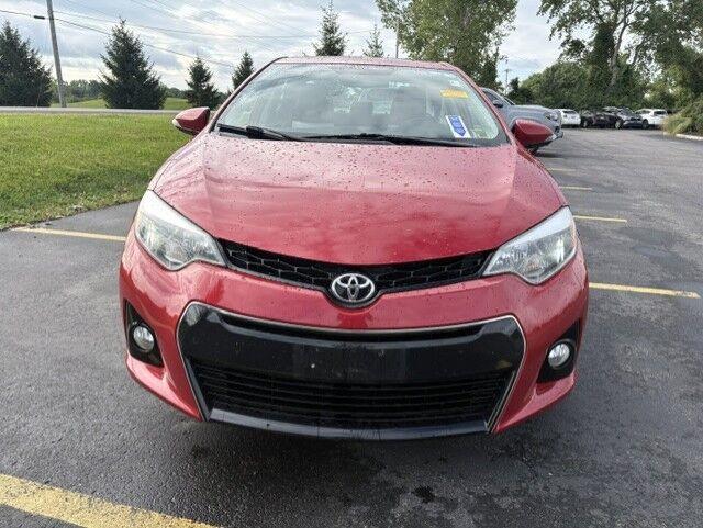 Used 2014 Barcelona Red Metallic Toyota S Plus image 4