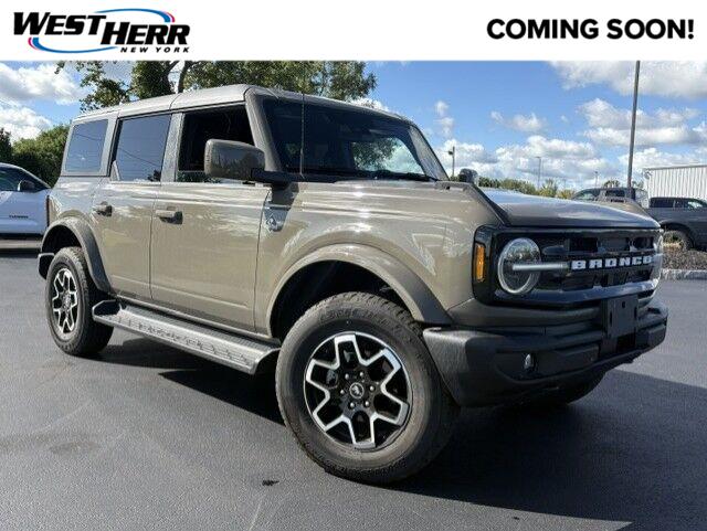 2025 Ford Bronco Outer Banks 4-Door 4WD