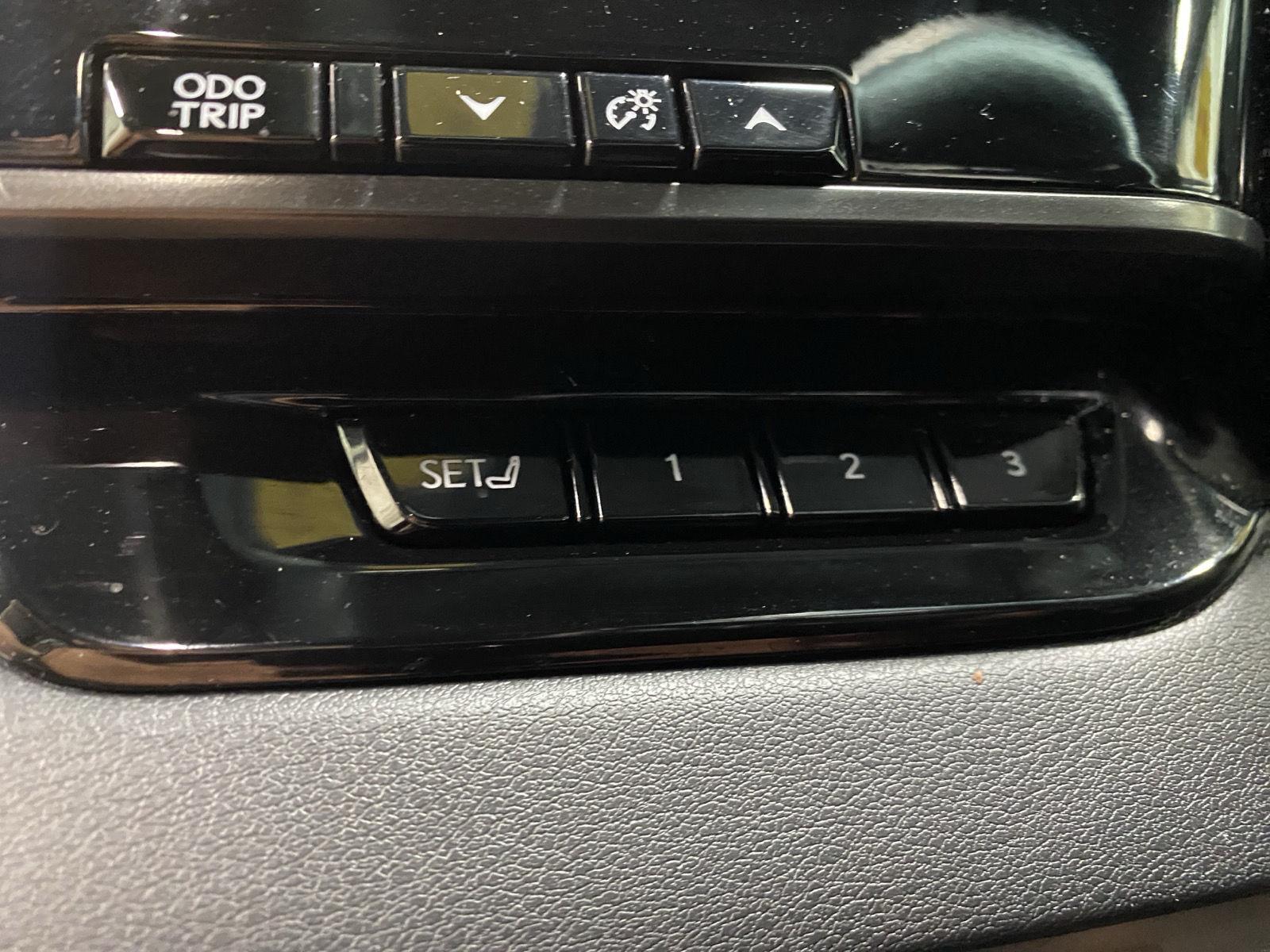 Used 2024 Nightfall Mica Lexus RX 350 Premium image 22
