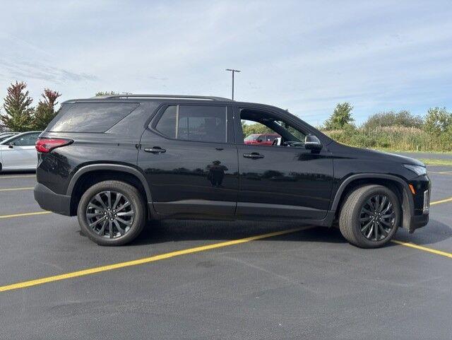 Used 2023 Mosaic Black Metallic Chevrolet RS image 14