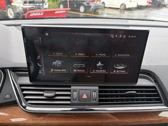 Used 2021 Mythos Black Metallic Audi Premium Plus image 16