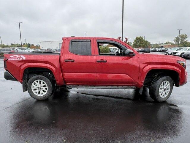 Used 2025 Supersonic Red Toyota SR image 16