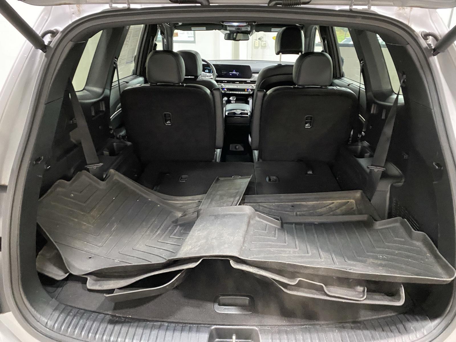 Used 2023 Wolf Gray Kia EX X-Line image 20