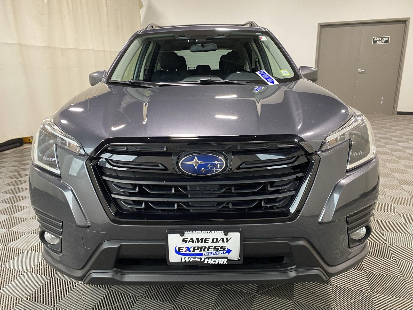 Used 2022 Magnetite Gray Metallic Subaru Premium image 3