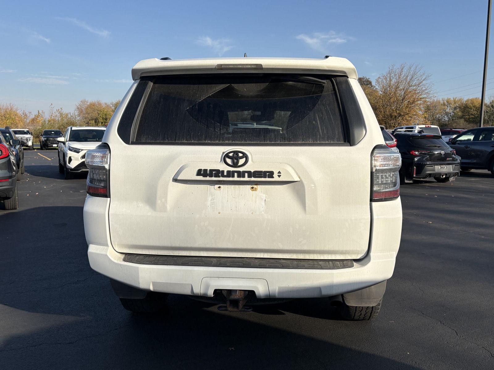 Used 2021 Super White Toyota SR5 image 12