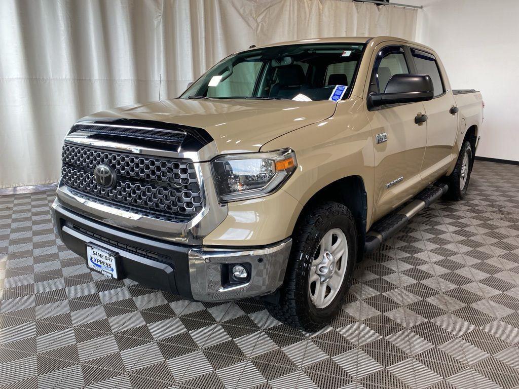 Used 2018 Quicksand Toyota SR5 image 5