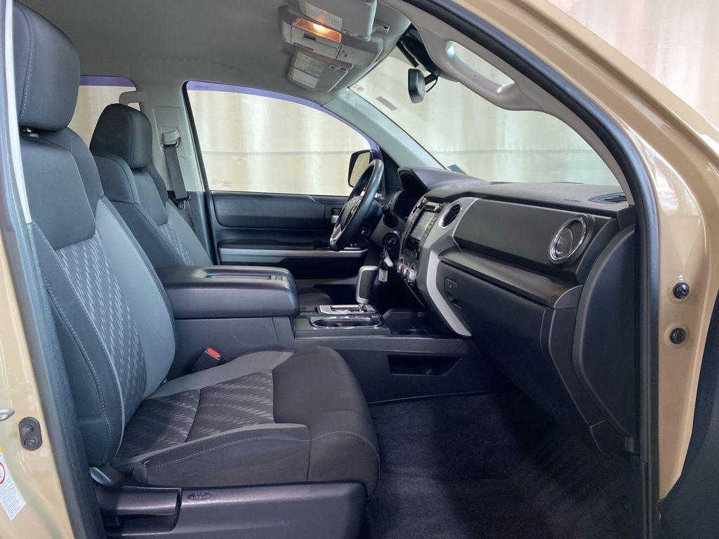 Used 2018 Quicksand Toyota SR5 image 6