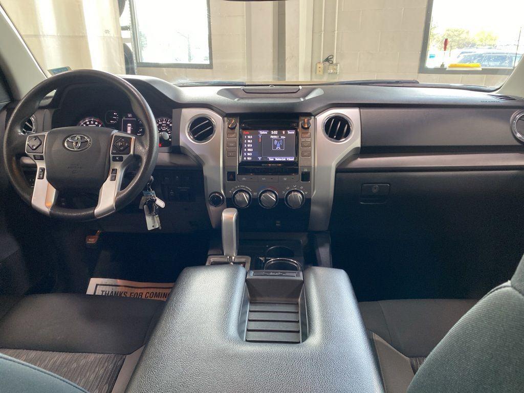 Used 2018 Quicksand Toyota SR5 image 2