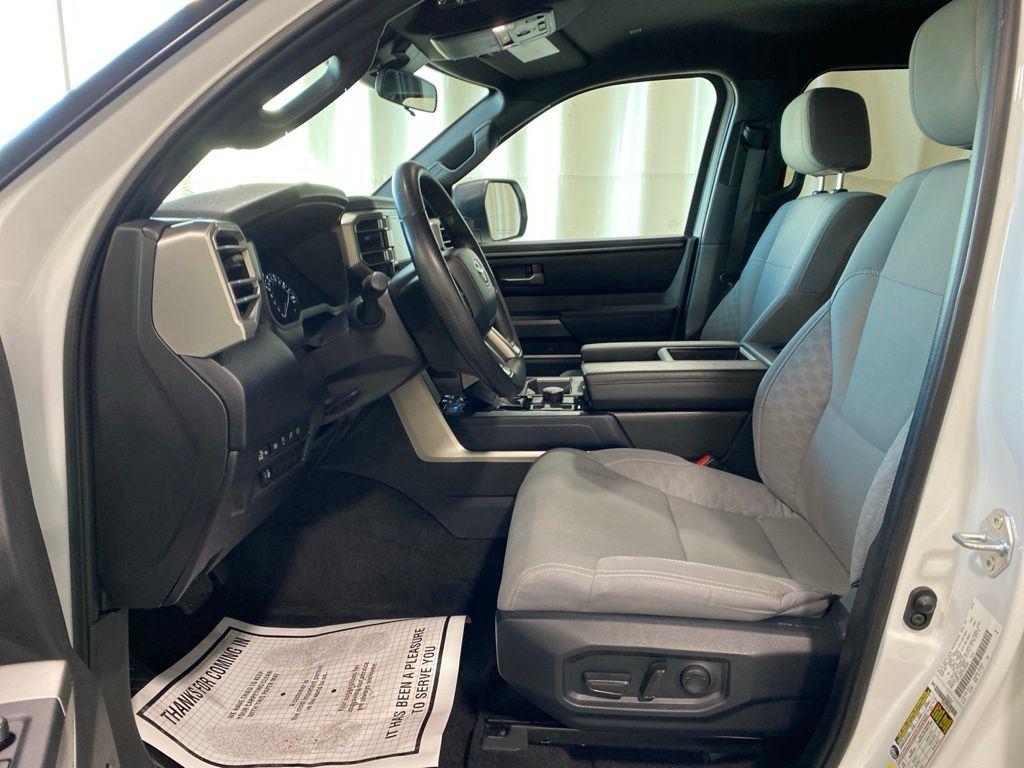 Used 2025 Ice Toyota SR5 image 6
