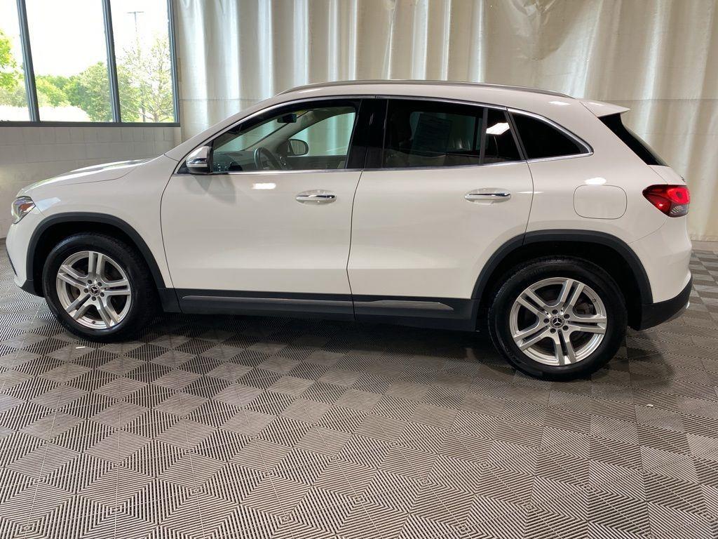 Used 2022 Polar White Mercedes-Benz GLA 250 image 7