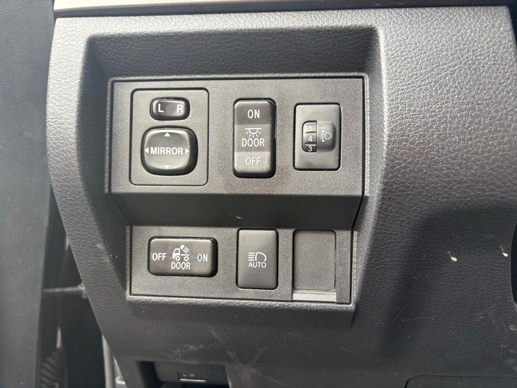 Used 2021 Midnight Black Metallic Toyota SR5 image 7