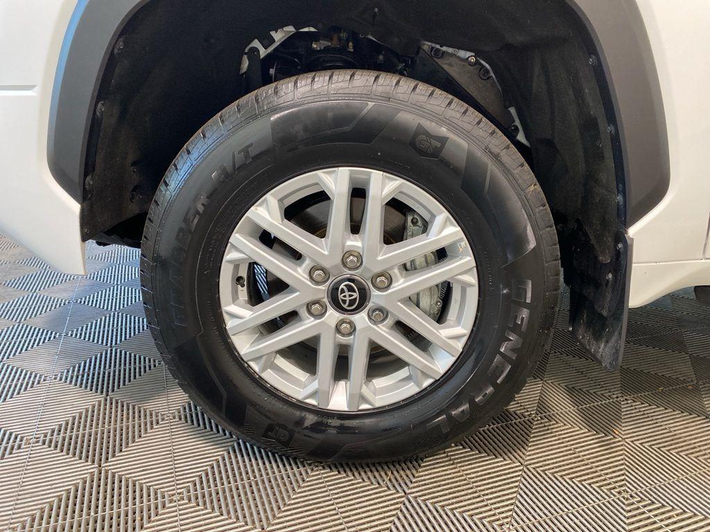 Used 2025 Ice Toyota SR5 image 19